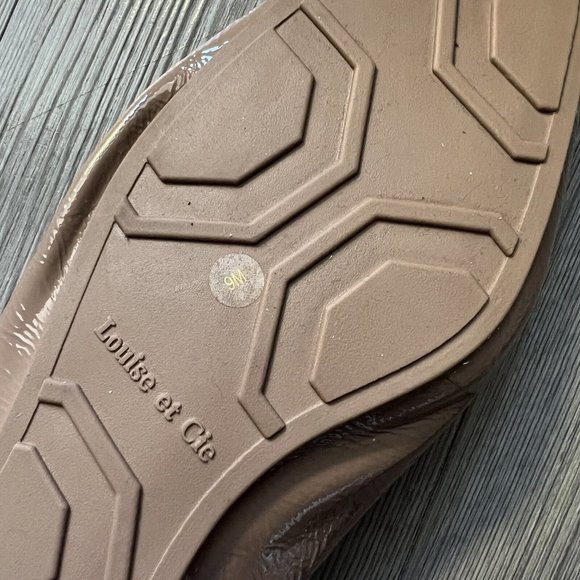 Louise et Cie Alamea tan Womens Loafers Size 9 - Picture 6 of 8